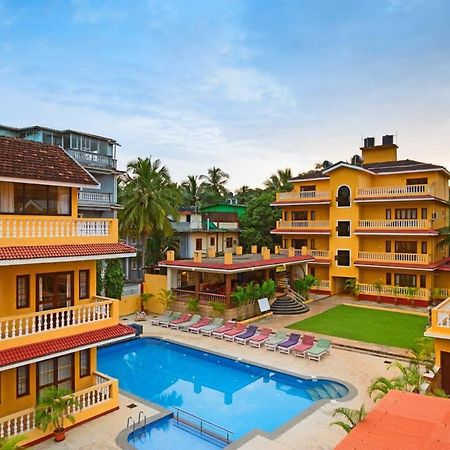 Marina Bay Beach Resort Candolim Exterior foto