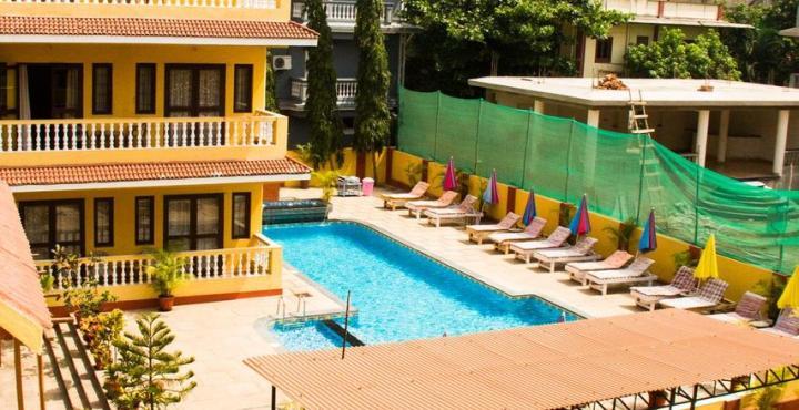 Marina Bay Beach Resort Candolim Exterior foto