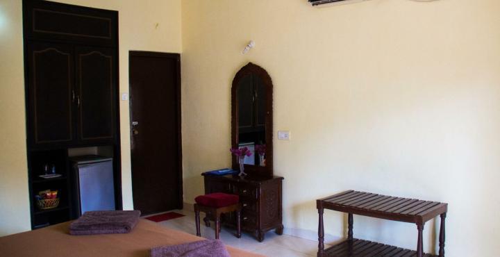 Marina Bay Beach Resort Candolim Exterior foto